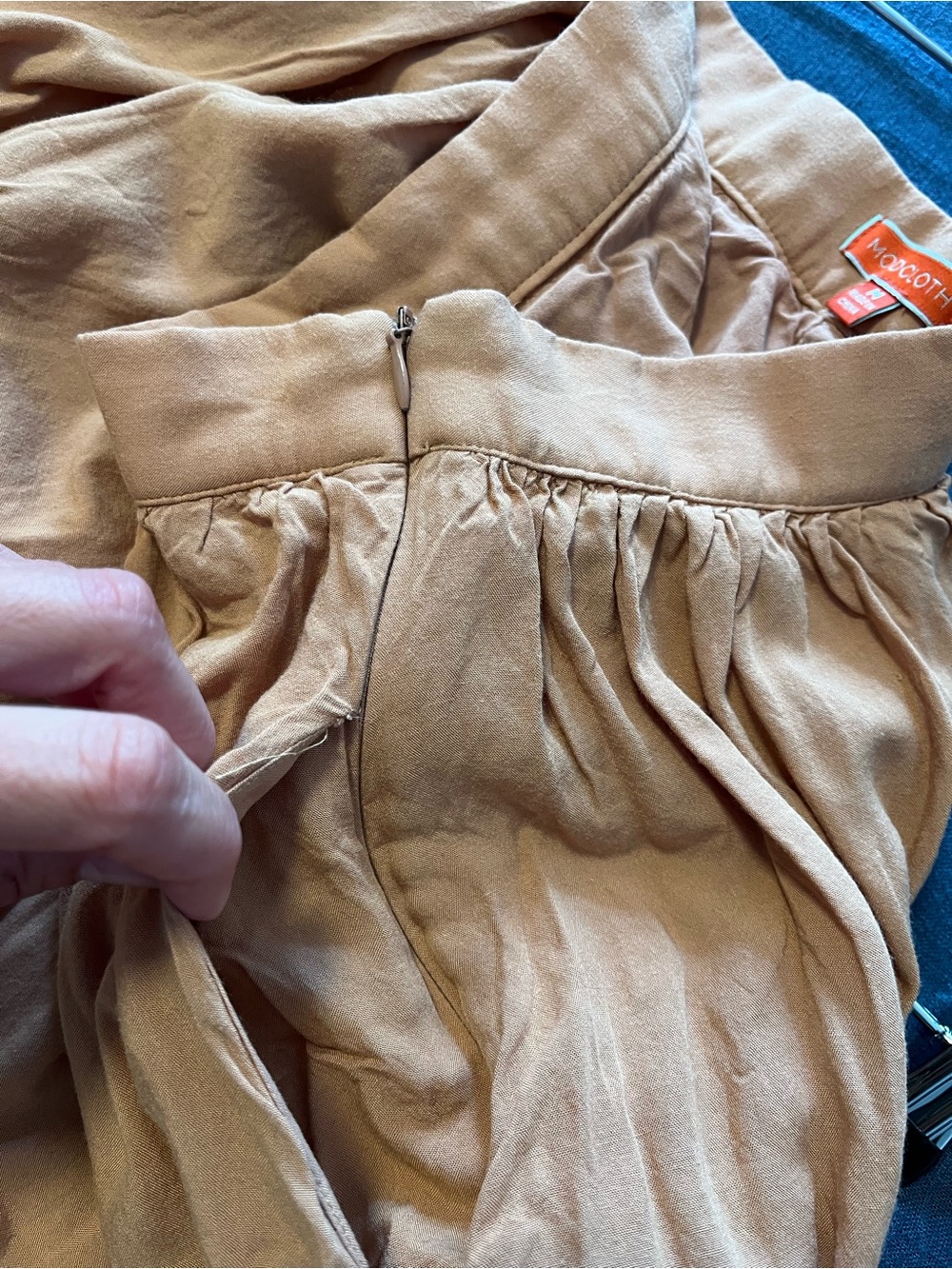 Modcloth Rust-Brown Gathered Midi Skirt - Picture 3 of 3